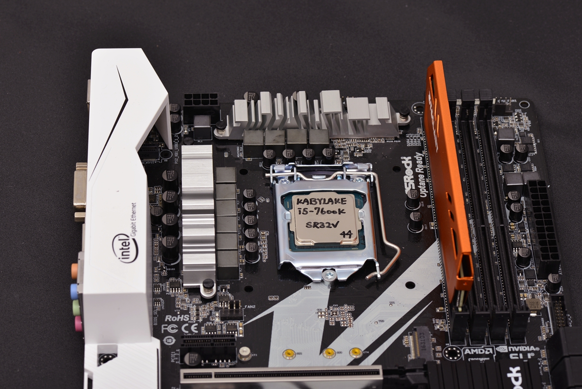 存储大厂刚出内存就发福利,2400就能超3200