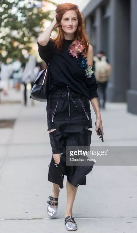 月薪5000的我是怎么存钱买房的,月入多少穿得起celine