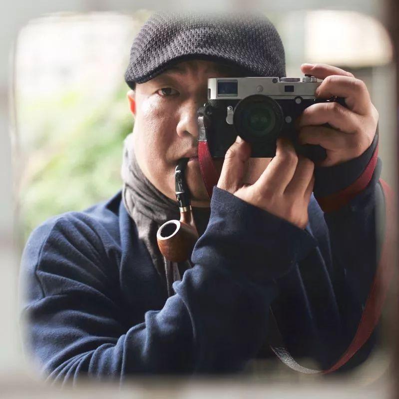 新婚,老婆没有要钻戒,买了一台徕卡