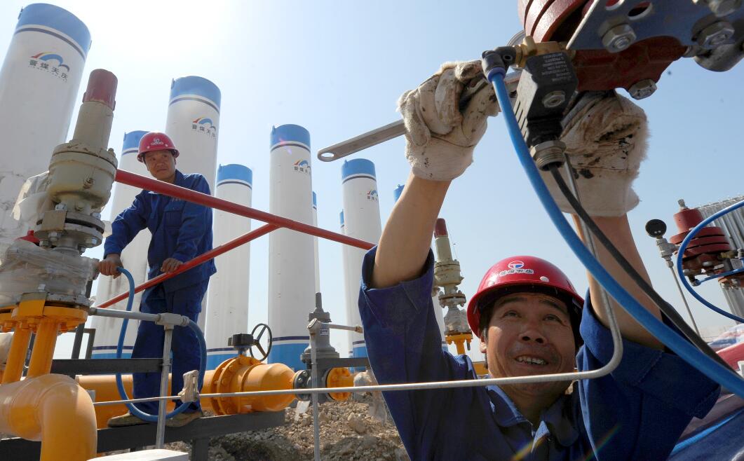 当卖煤不能躺着赚钱，煤老板可以做些什么？