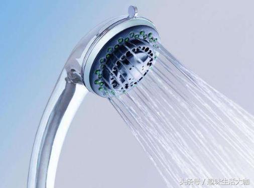 孕妇洗澡时间过长对胎儿有啥影响,孕妇在洗澡要注意什么事项