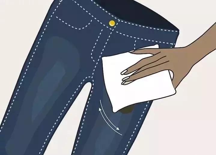 牛仔裤的油污渍如何去除,牛仔裤顽固污渍怎么去除