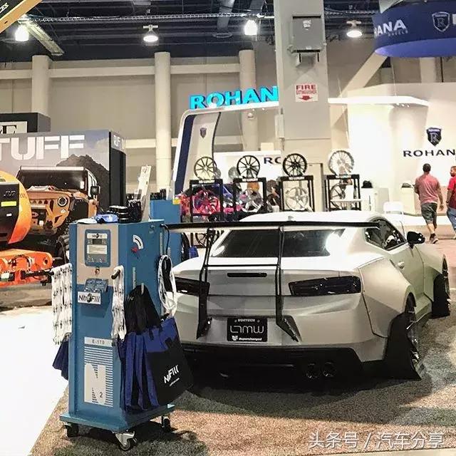 雪佛兰科迈罗大黄蜂现实照片,雪佛兰科迈罗2023款落地价大黄蜂