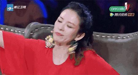 章子怡扔鞋是真的假的,章子怡不规则耳环