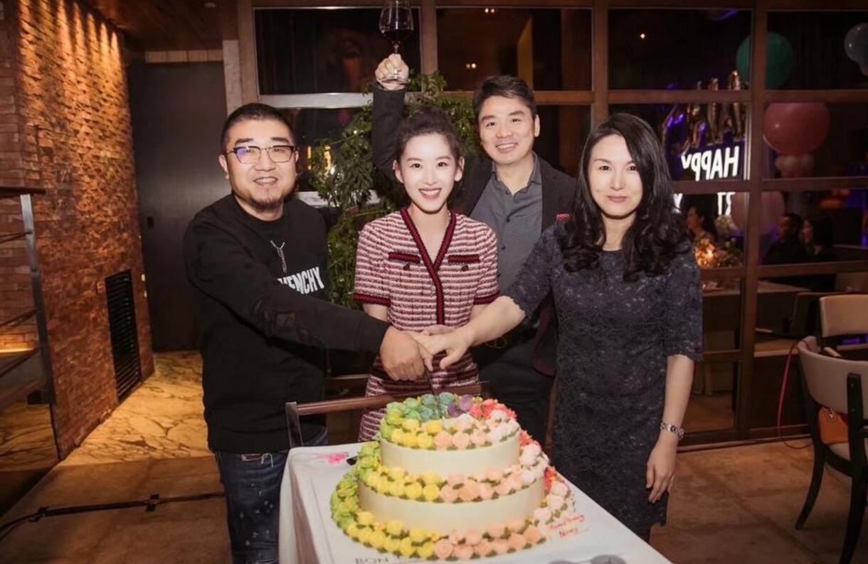 章泽天吴卓林生日时的待遇差别告诉我们，星座不靠谱，关键嫁对人