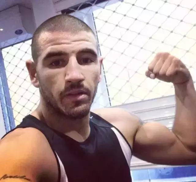 老公剪寸头,帅不帅剪个寸头就知道了