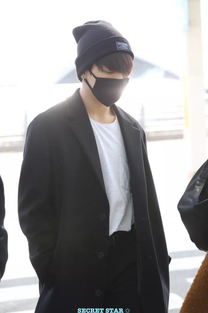 本周TA最潮｜水晶雪莉一酷一美防弹茶蛋*服私**完美碾压