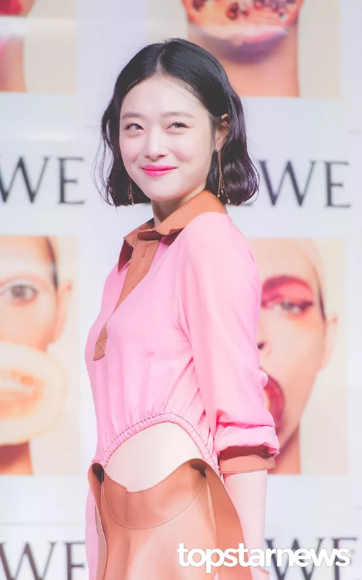 本周TA最潮｜水晶雪莉一酷一美防弹茶蛋*服私**完美碾压