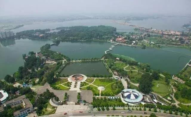 汉阳和汉口哪个更好,武昌vs汉口全面对比