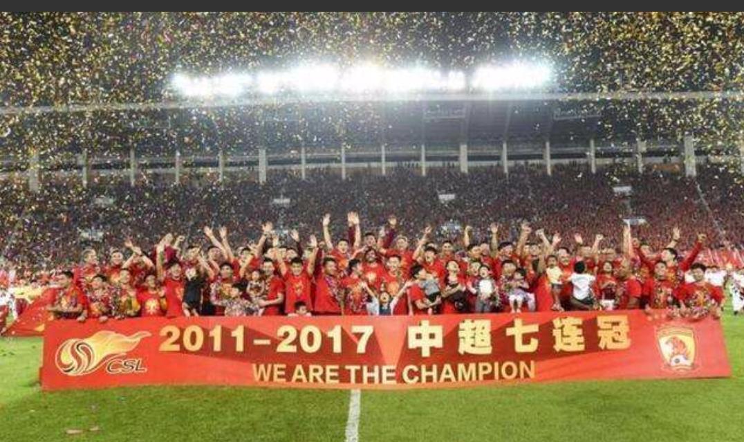 中国足球联赛捞钱,中国足球队一群千万富翁踢球