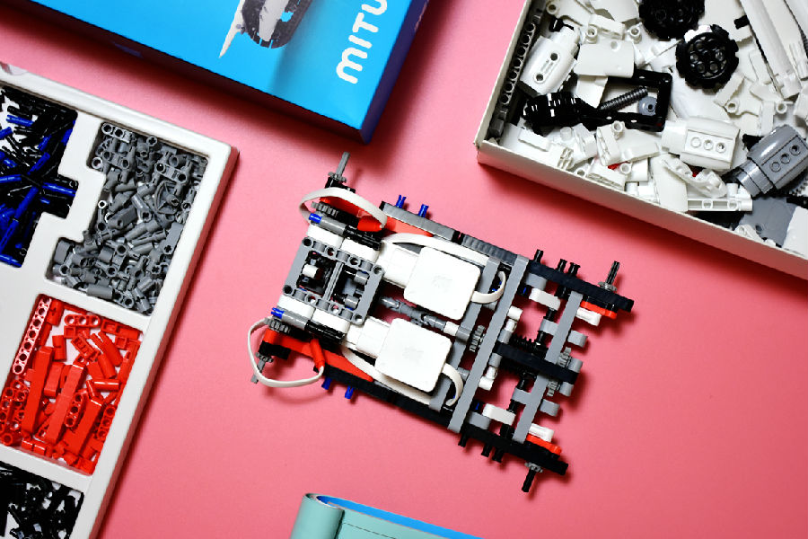 米兔积木履带机器人2000元以下的,米兔积木机器人app没有履带机甲了