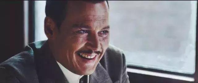 登上东方快车之前，先来杯上路酒吧