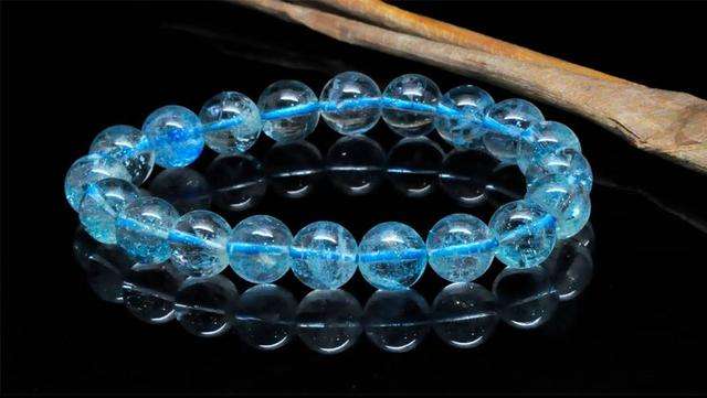 怎么挑选合适自己的水晶,怎么选适合自己的水晶颜色