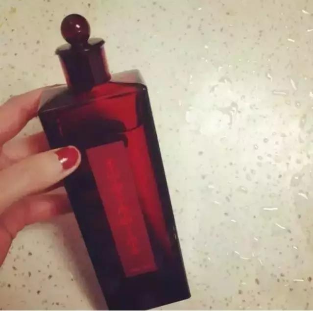 学生*党**必备的护肤品!这些尖货我一个都不想错过!