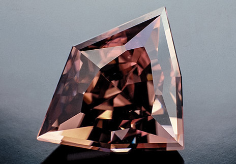 锆石有颜色的图片欣赏,宝石欣赏蓝锆石