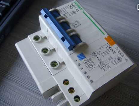 家中漏电开关频繁跳闸怎么办,家里忽然跳闸停电的原因