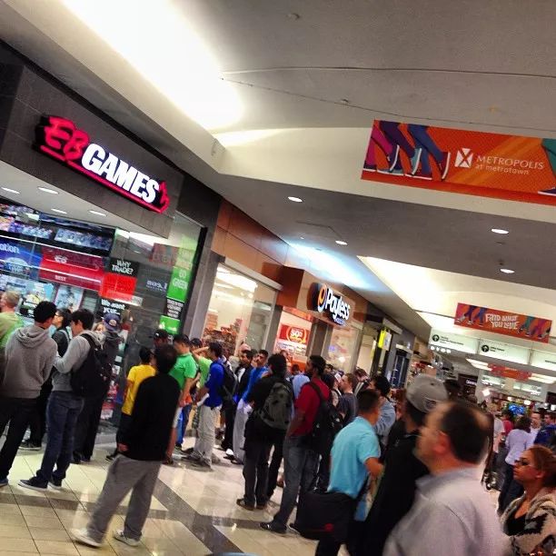 黑色星期五购物纽约,黑色星期五大减价活动