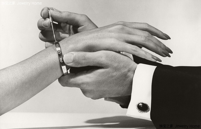 卡地亚love手镯什么颜色好看,卡地亚love手镯10年价格