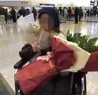 没有头骨的女孩,没有头骨活下来的女孩