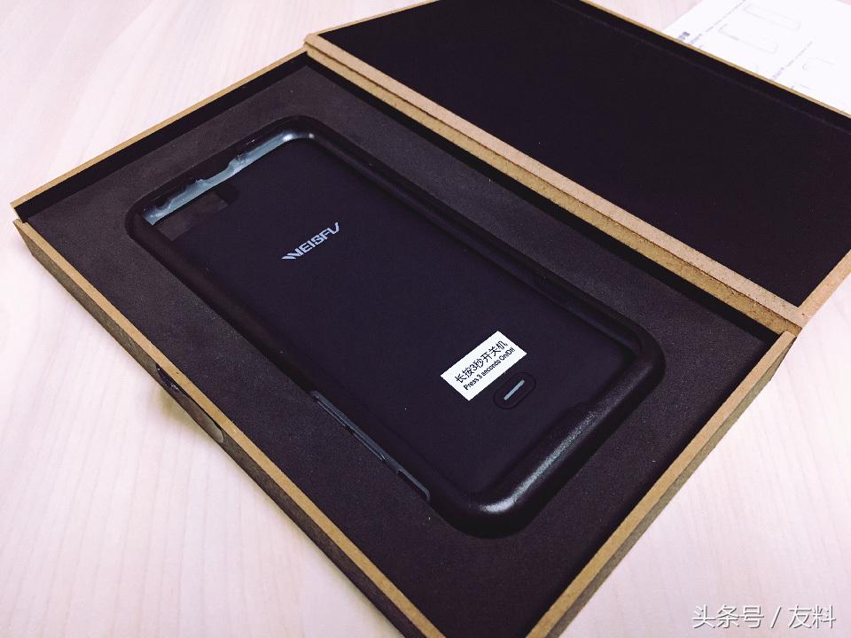 苹果手机背夹式充电宝测评,苹果背夹充电宝推荐评测