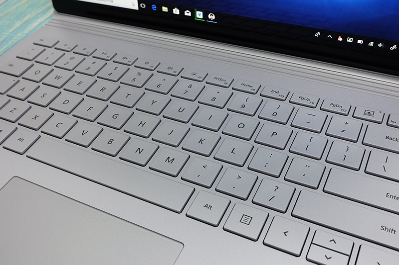 最新微软surfacebook2,surfacebook2性能测评