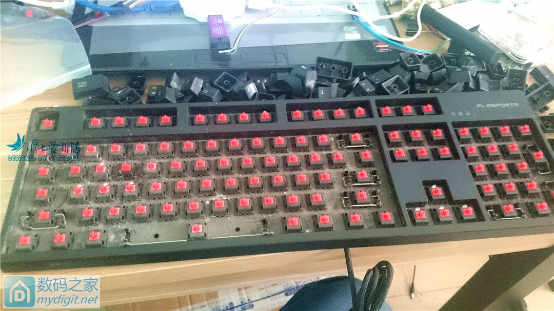 罗技光轴机械键盘,罗技樱桃轴机械键盘