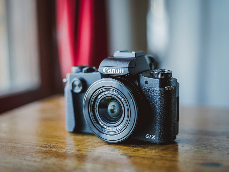 全球首款APS-C画幅变焦卡片机佳能G1XIII评测网友：真不该买单反