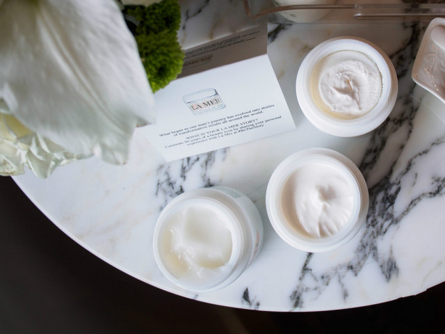 用最贵的护肤品熬最深的夜的说说,用最贵的护肤品熬最深的夜小品