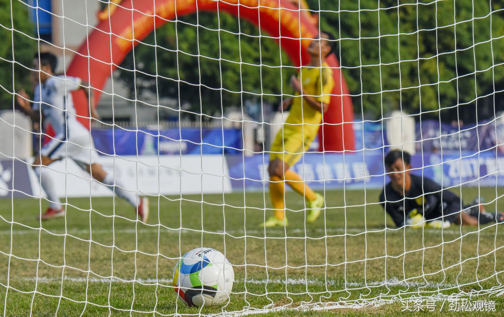 东盟足球赛,首届东盟足球友谊赛