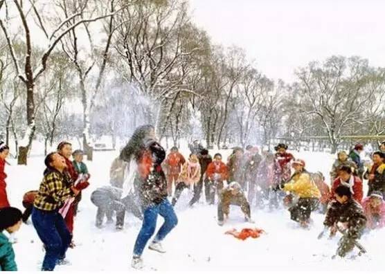 山东五莲人童年视频,30年前五莲县是啥样子