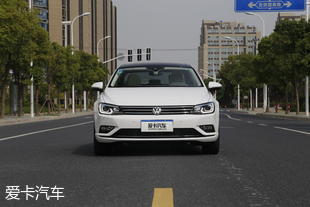 谁是A+标杆？凌渡还是速腾？