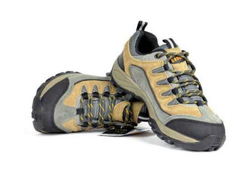 徒步鞋要买大一码吗最好比休闲鞋大半码