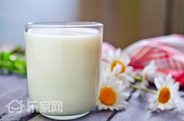 白色家具泛黄了怎样可以恢复原样,烤漆家具泛黄怎么办