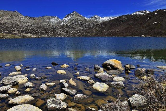 阿坝有个壤塘县，误落凡间的天空之城，美得真实，美得醉人