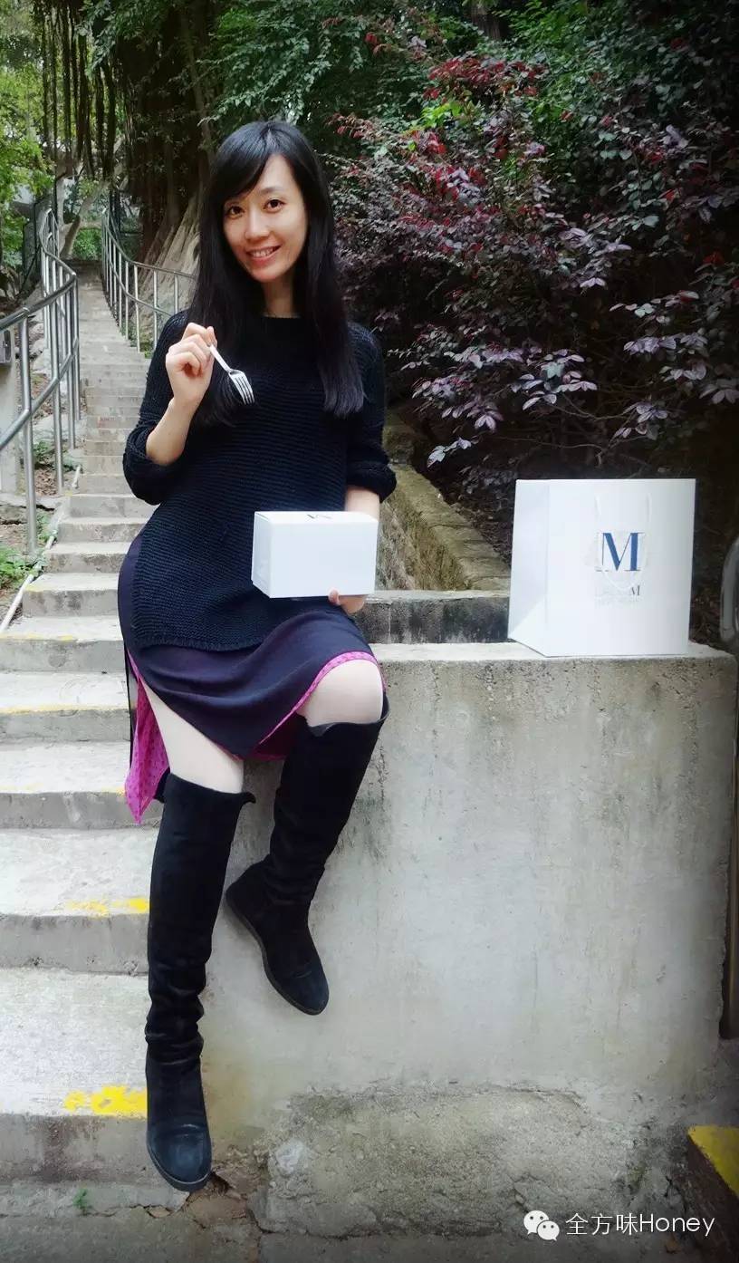 去香港有什么值得购买的特产,去香港哪里小吃多而且便宜实惠