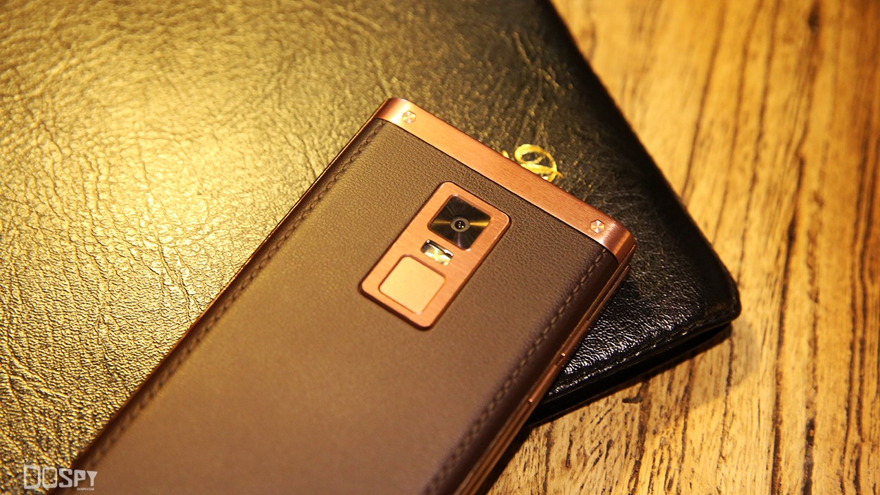 商务的外表商务的芯金立天鉴W909翻盖旗舰手机评测