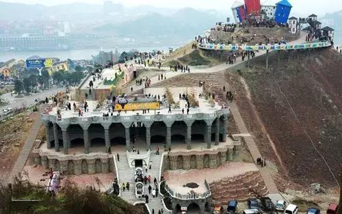 重庆是不是又出名了,为什么重庆在全国名气那么大