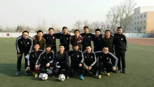 周末没事儿来体委/汇佳看球咱昌平人自己的百姓足球联赛开踢了