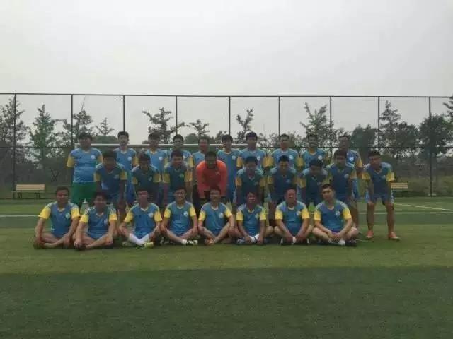 周末没事儿来体委/汇佳看球咱昌平人自己的百姓足球联赛开踢了