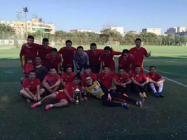 周末没事儿来体委/汇佳看球咱昌平人自己的百姓足球联赛开踢了