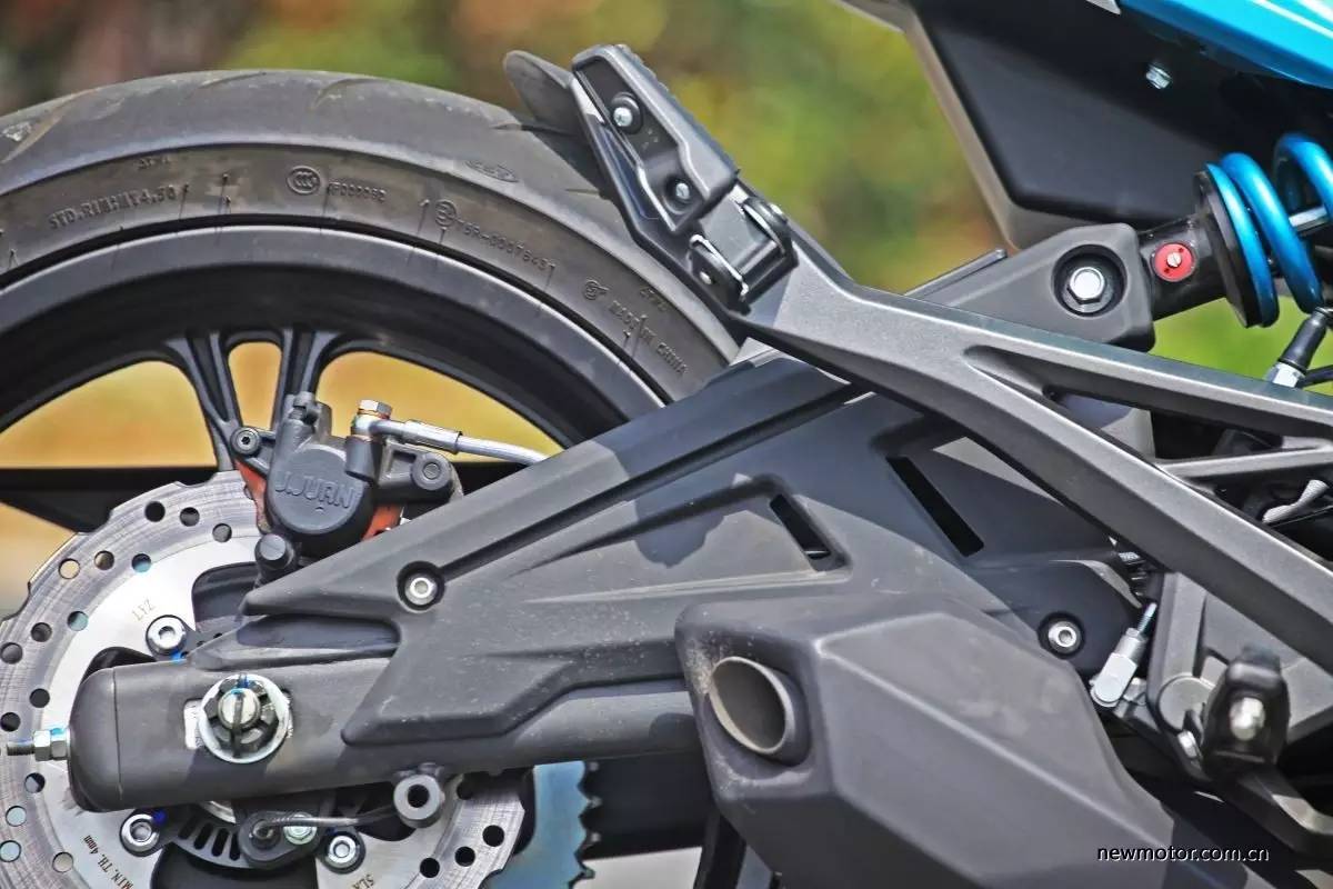 春风400nk实测最高时速是多少,春风400nk详细测评