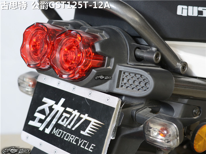 闆呴┈鍝堟ā浠跨,闆呴┈鍝堟懇鎵樻ā浠跨