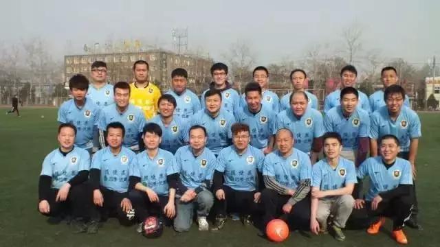 周末没事儿来体委/汇佳看球咱昌平人自己的百姓足球联赛开踢了