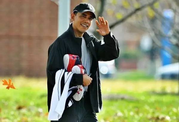 科比退役尼克尔森,科比退役比赛战靴