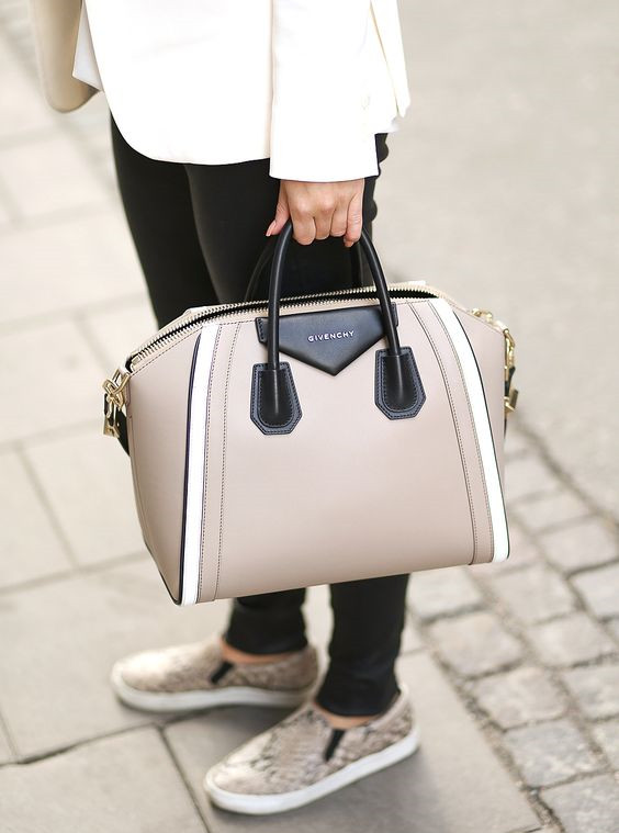 如何挑选上班包包品牌女士,怎样选择一个好的包