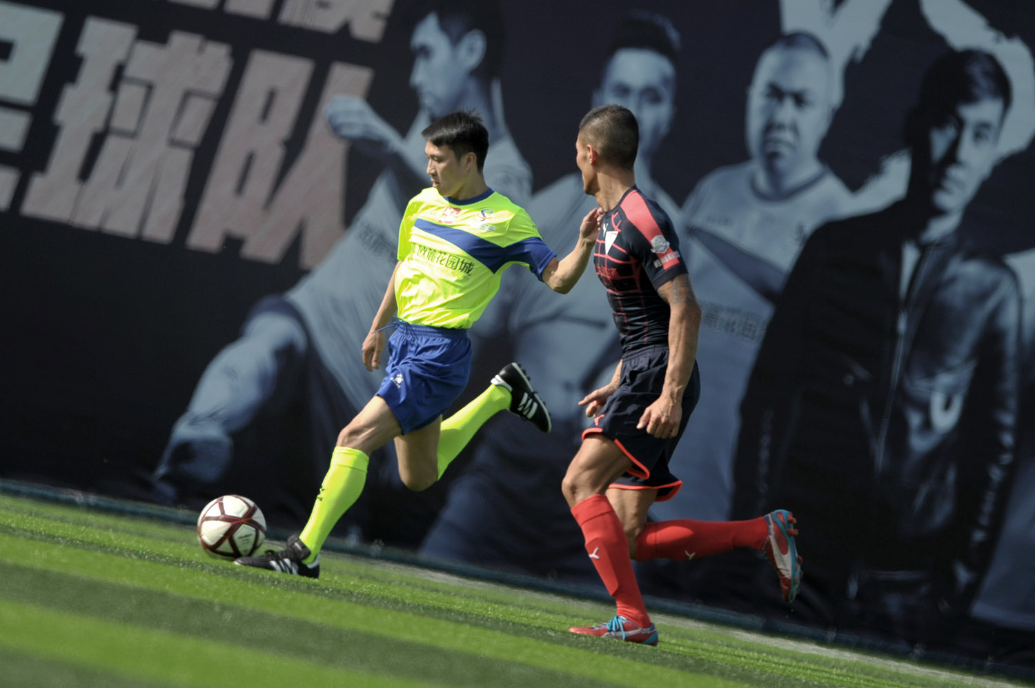 足球小子搭上火锅英雄，世界首个美食足球俱乐部惊现重庆