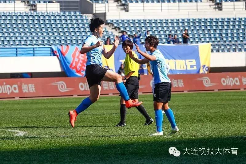 主场4:1大胜北京女足,大连权健女足吹响夺冠冲锋号!