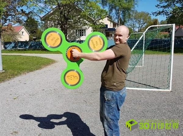 只有头发的宽度！美国ORNL3D打印出世界上最小的指尖陀螺