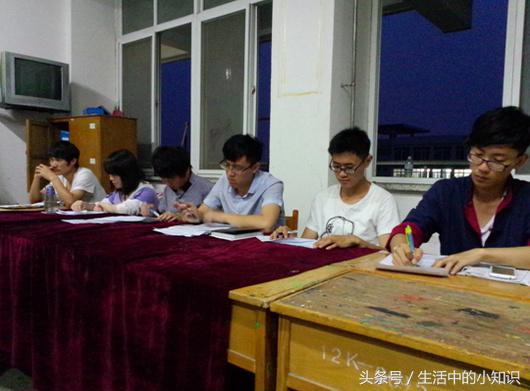 竞选学生会部长演讲稿,学生会自律部部长竞选