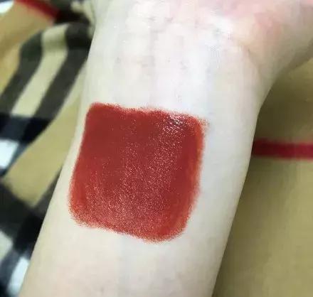 好用又便宜的彩妆产品推荐,新手必有的彩妆产品推荐